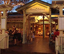 Dine at Tommy Bahama's Tropical Cafe in Naples Florida